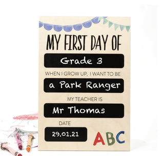 First Day Milestone Boards - Arlo & Co